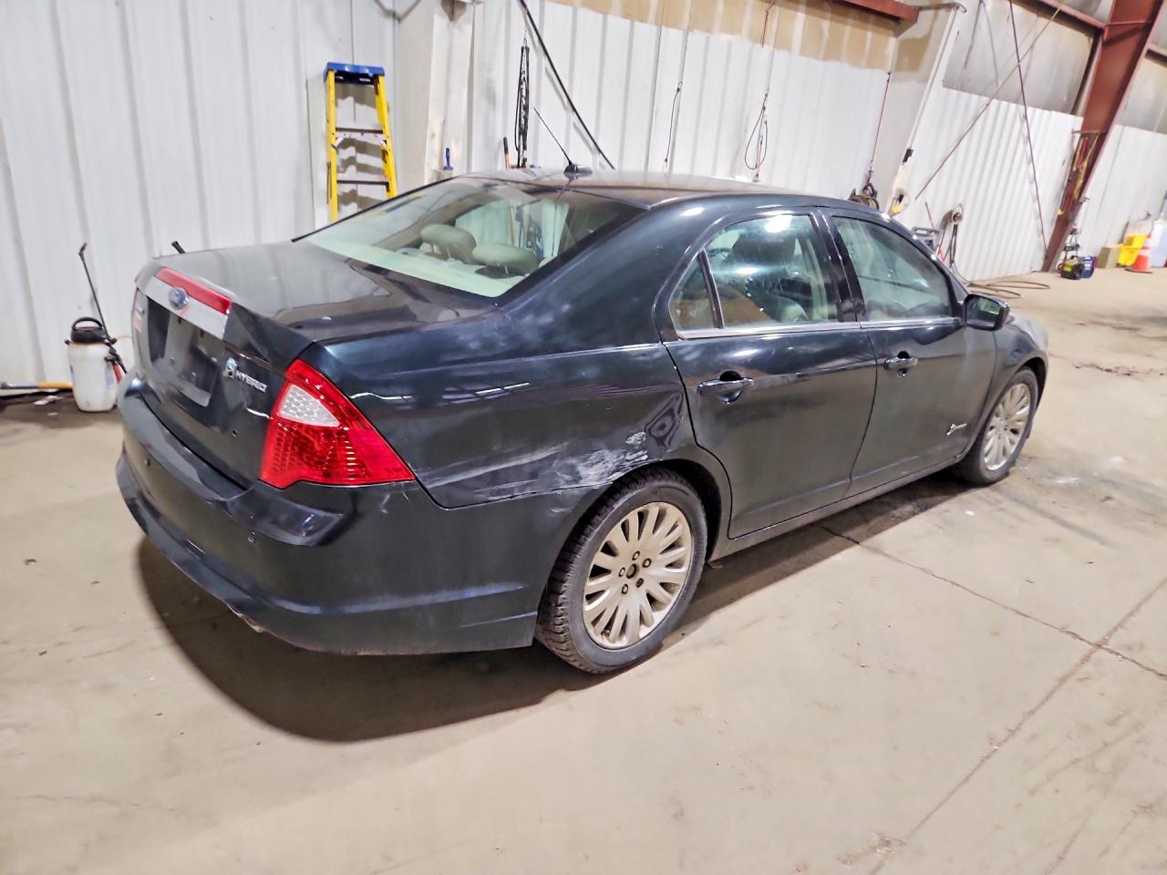 2010 FORD FUSION