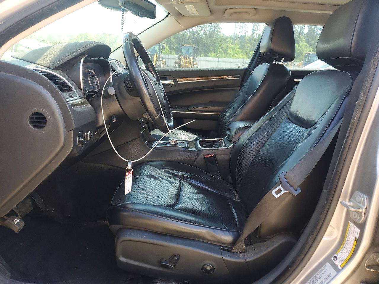 2015 CHRYSLER 300