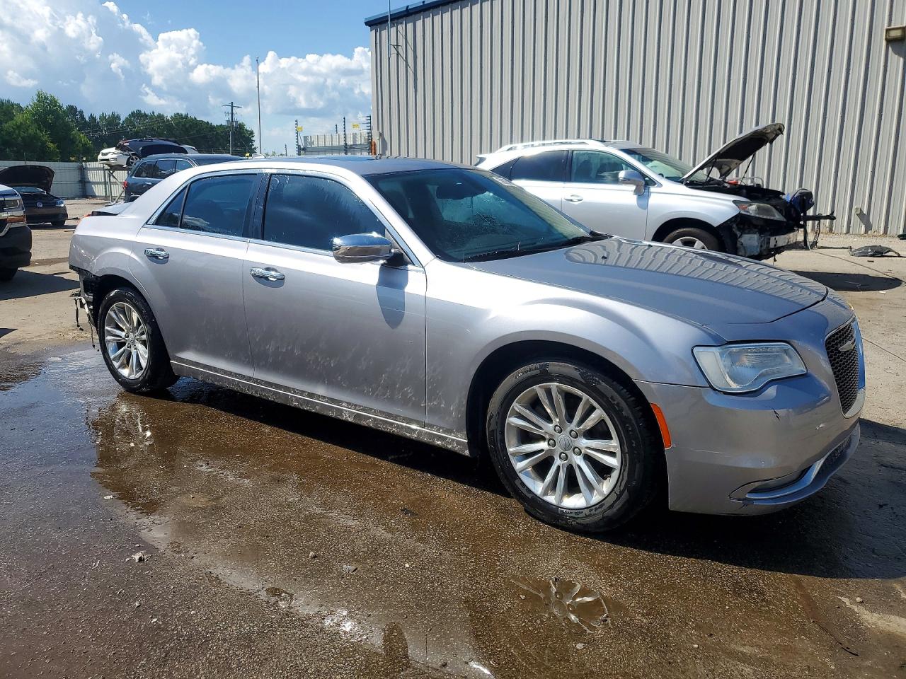 2015 CHRYSLER 300