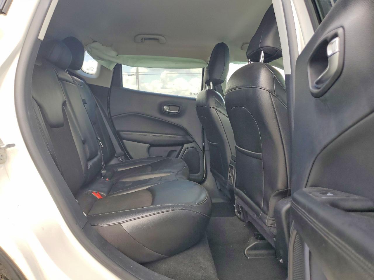 2021 JEEP COMPASS