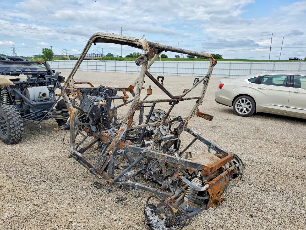 2025 CAN-AM DEFENDER