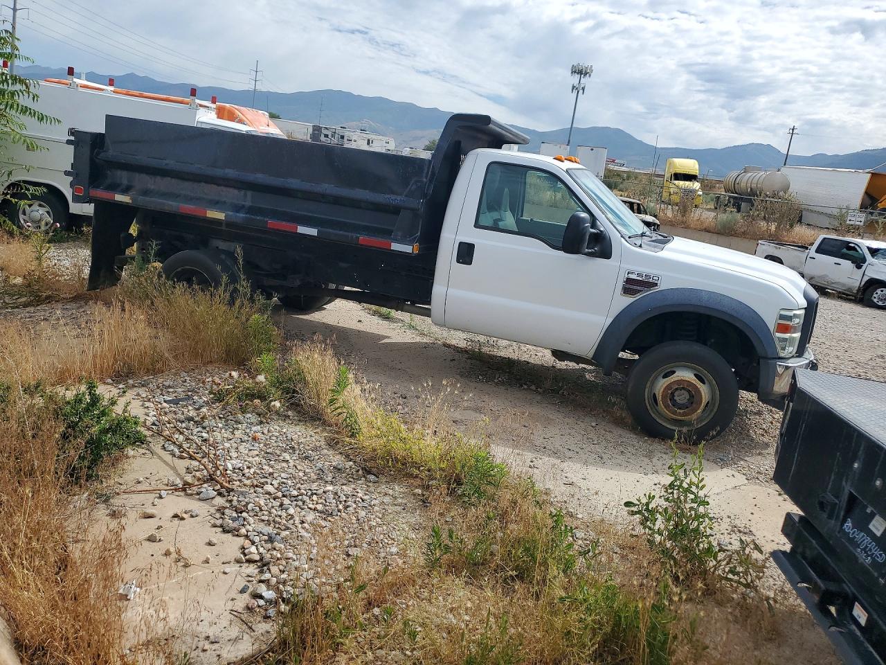 2008 FORD F550