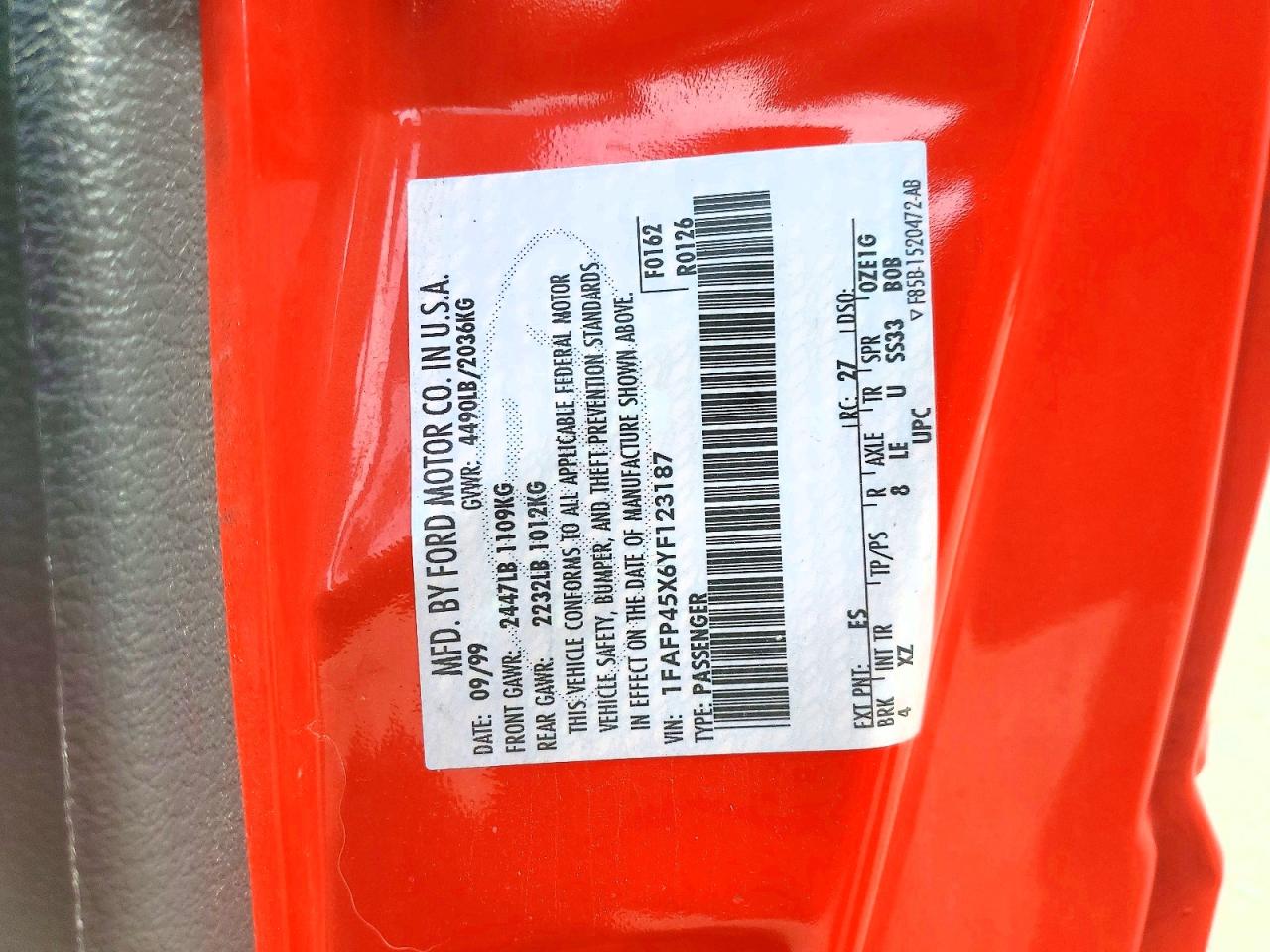 2000 FORD MUSTANG