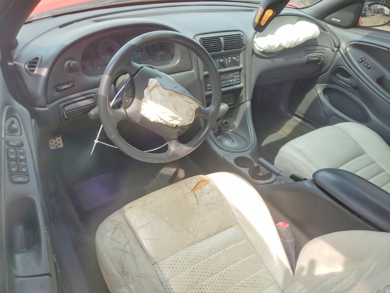 2000 FORD MUSTANG