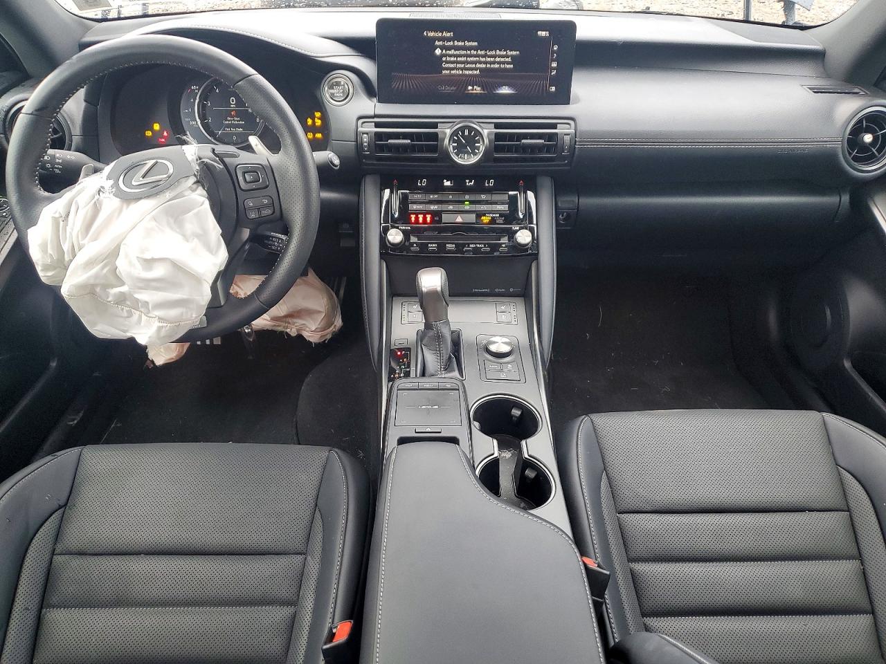 2025 LEXUS IS