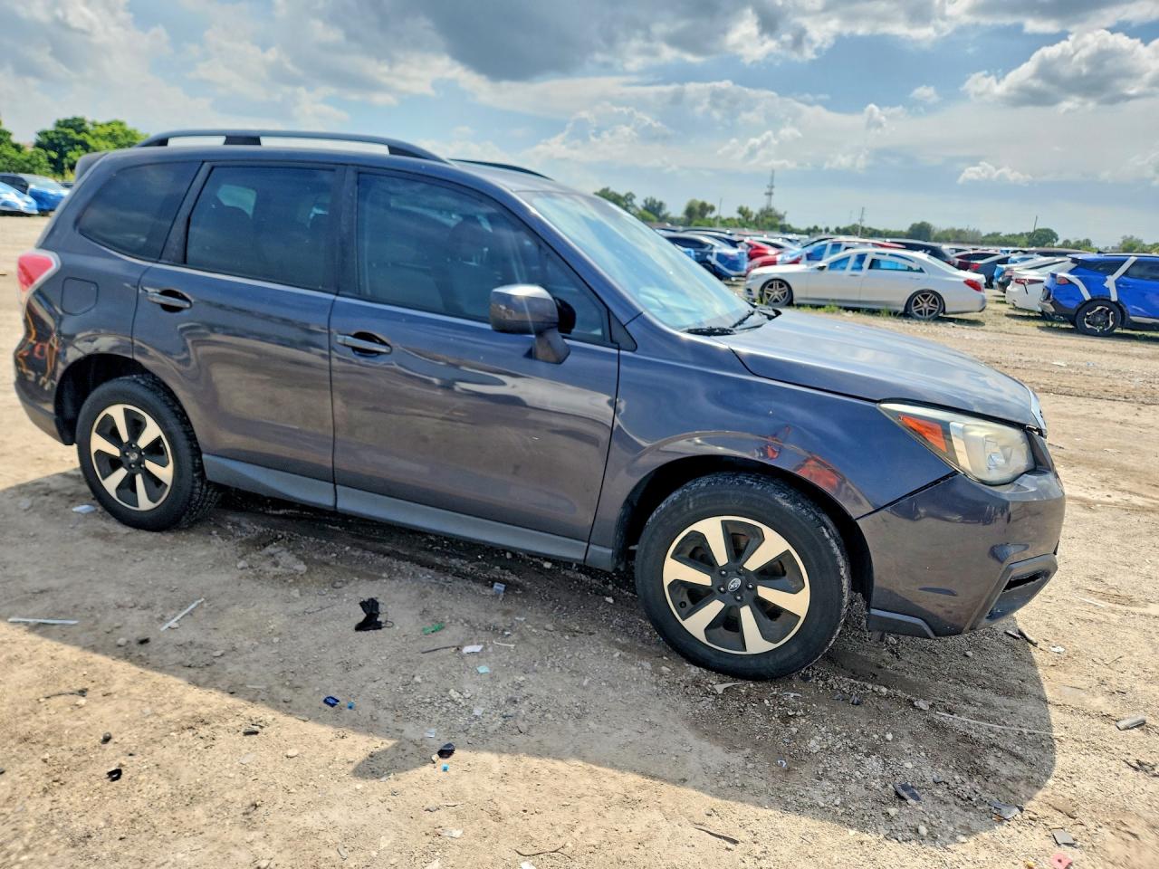 2018 SUBARU FORESTER