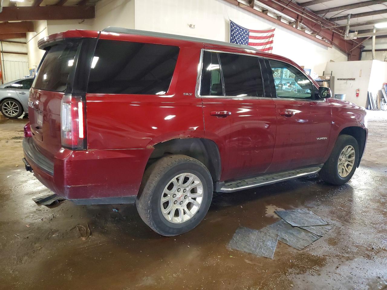 2017 GMC YUKON
