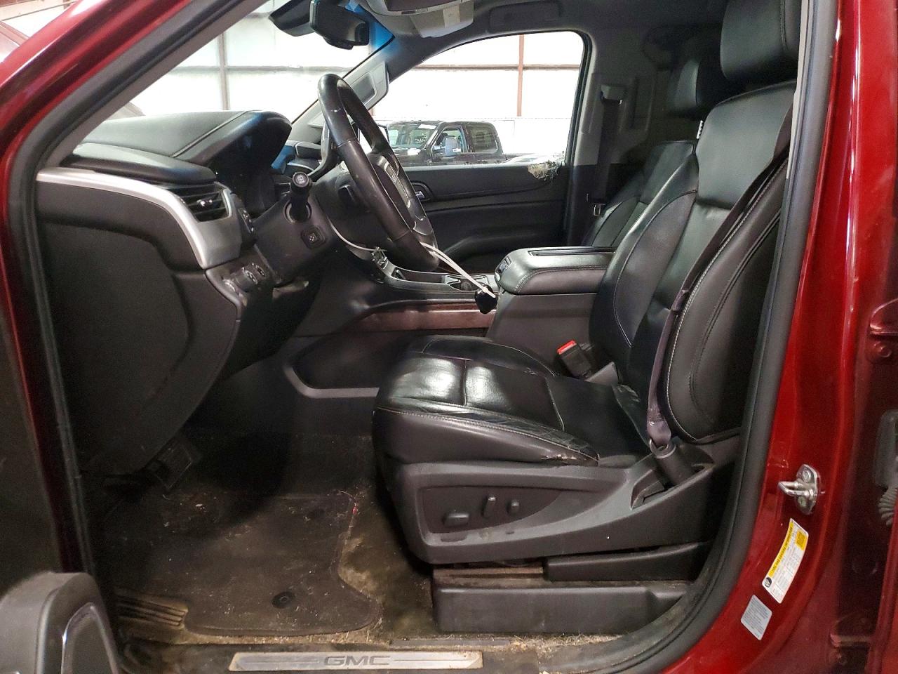 2017 GMC YUKON