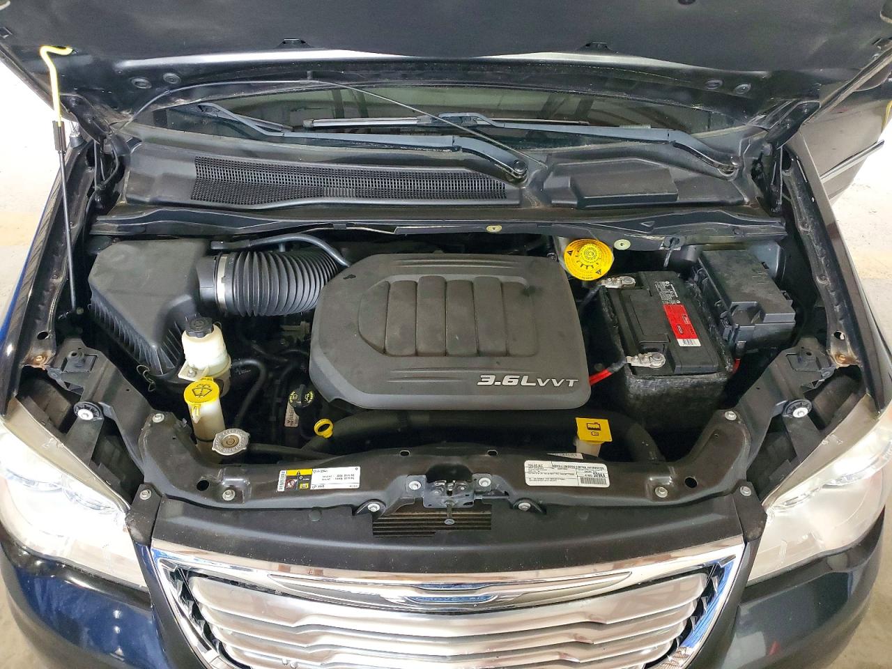 2016 CHRYSLER MINIVAN