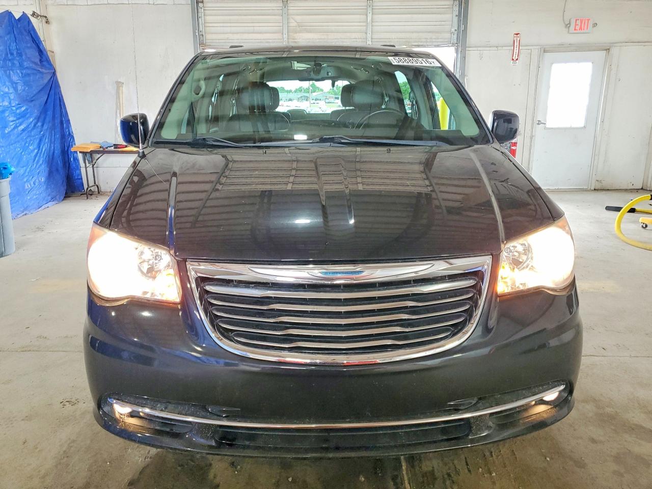 2016 CHRYSLER MINIVAN