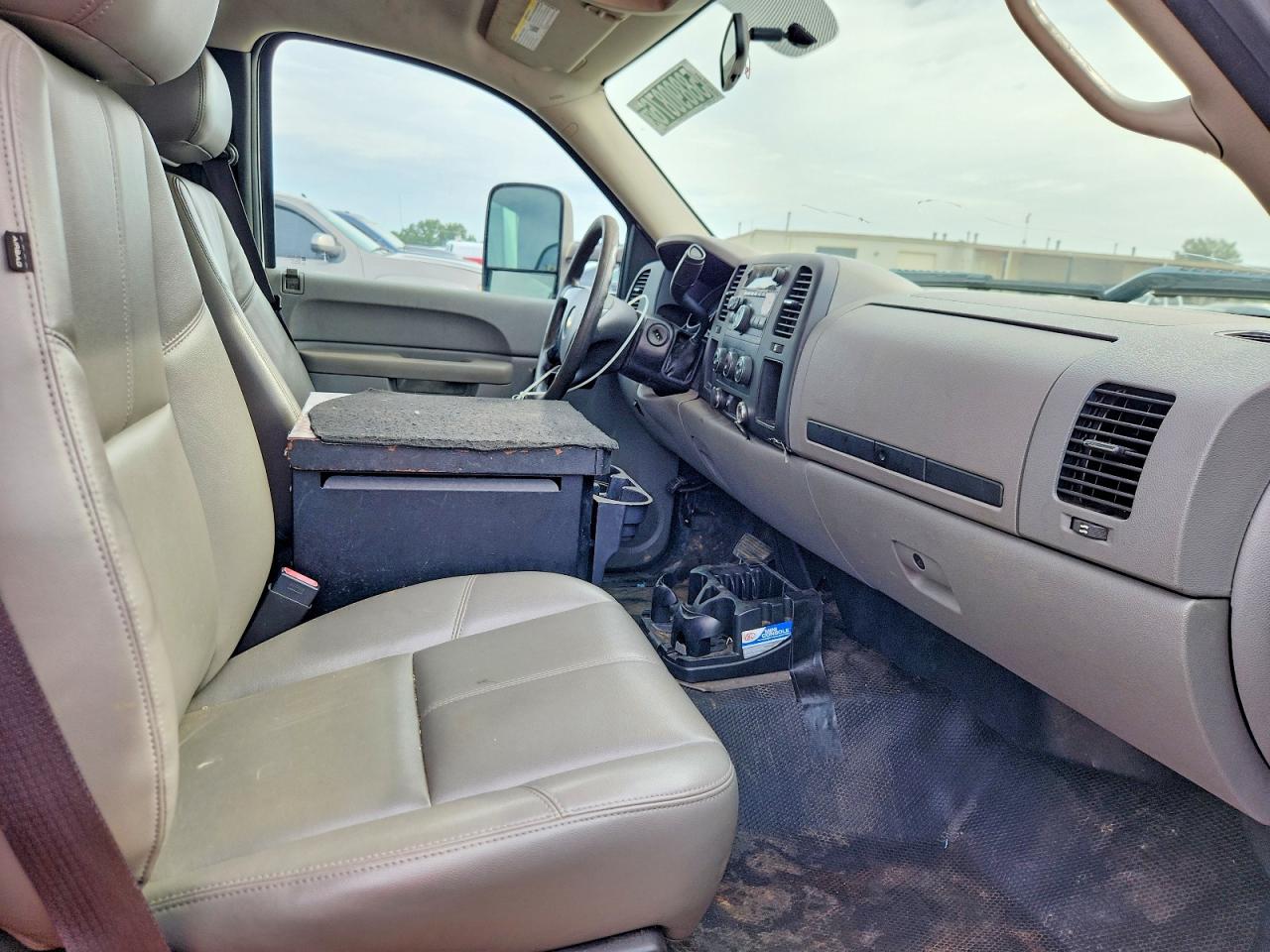 2013 CHEVROLET SILVERADO