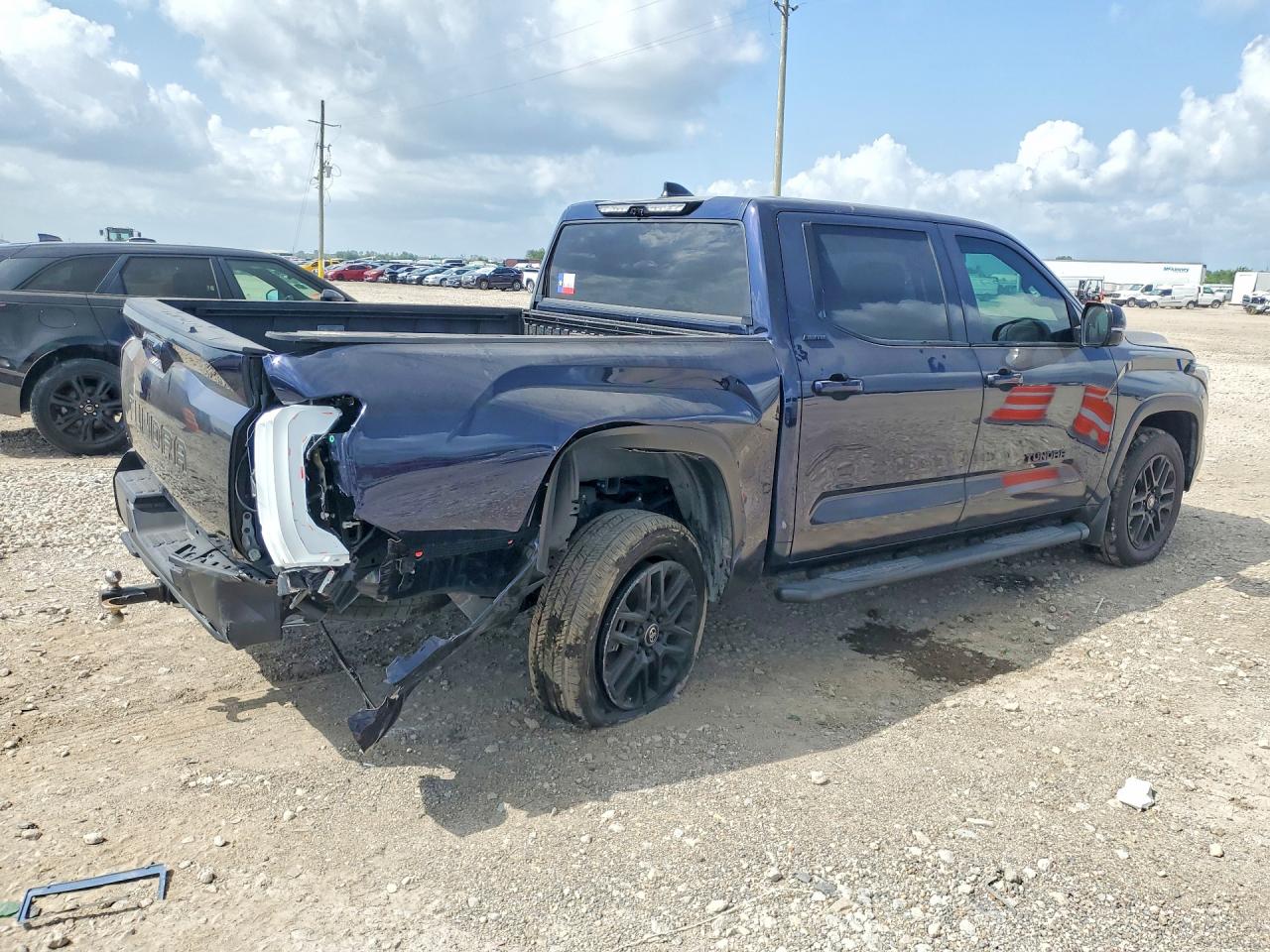 2026 TOYOTA TUNDRA