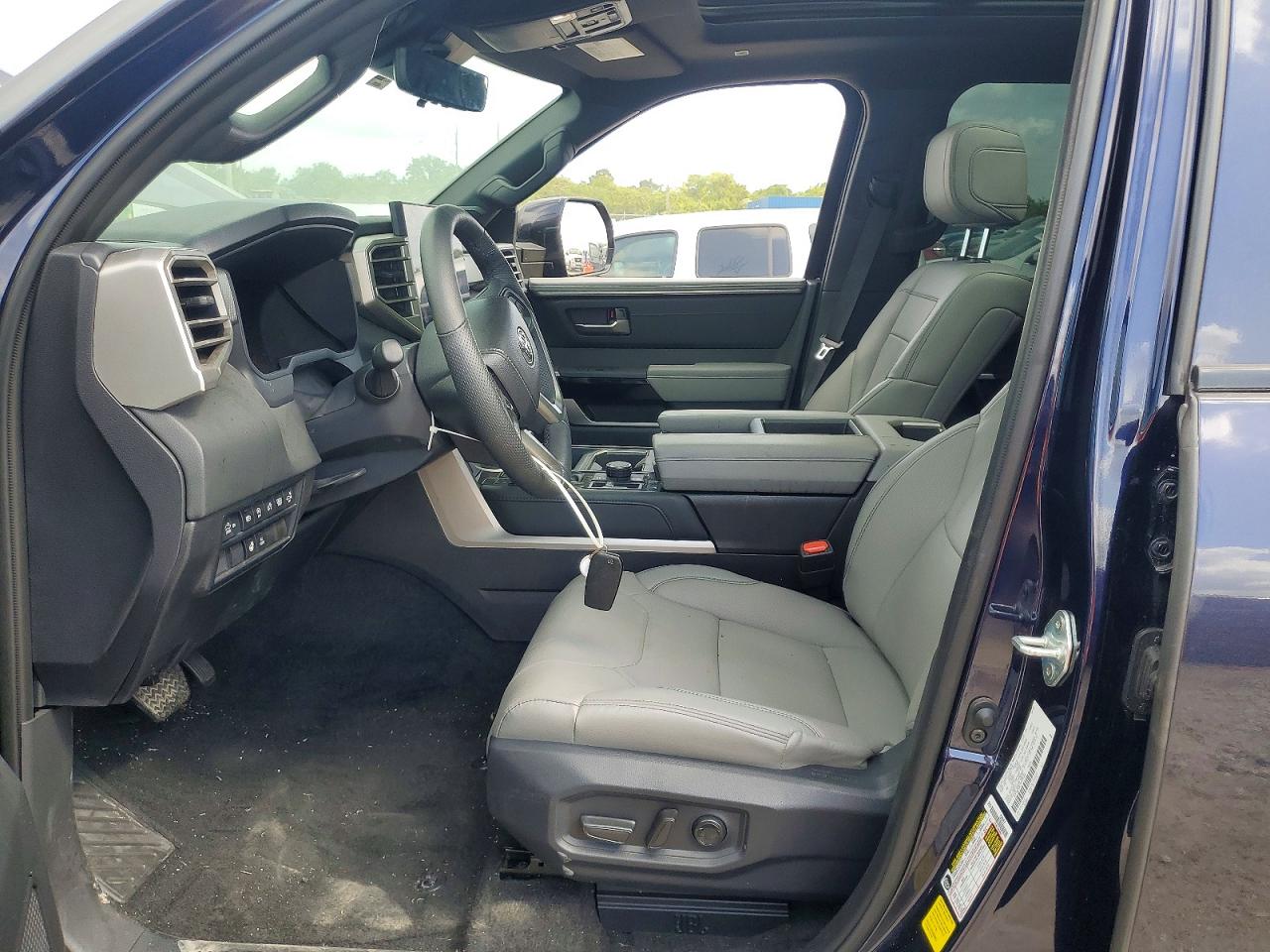 2026 TOYOTA TUNDRA