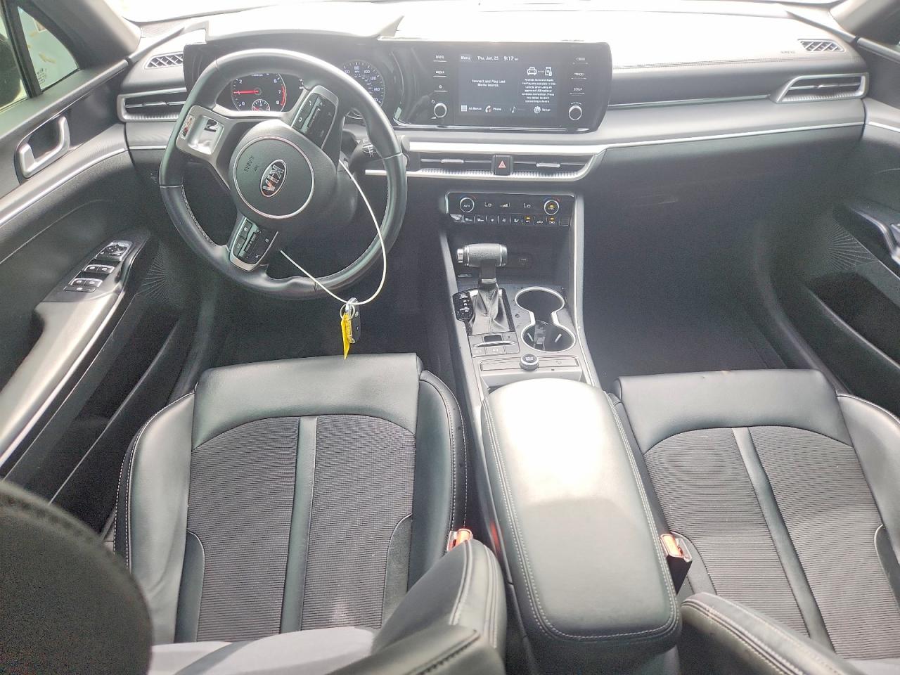 2021 KIA K5