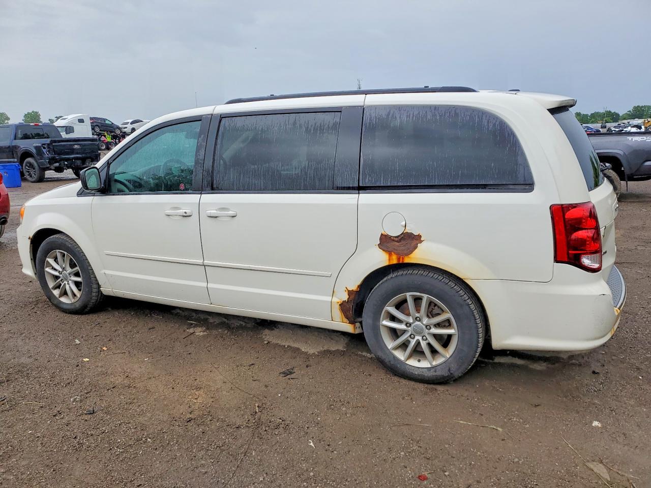 2013 DODGE CARAVAN
