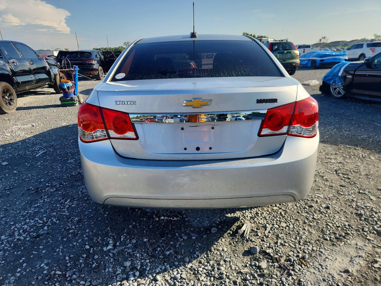 2015 CHEVROLET CRUZE