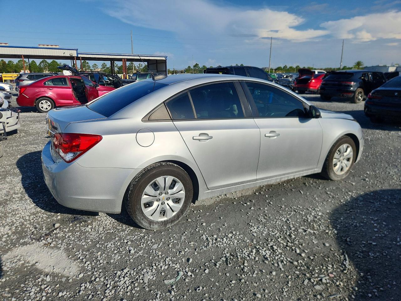 2015 CHEVROLET CRUZE