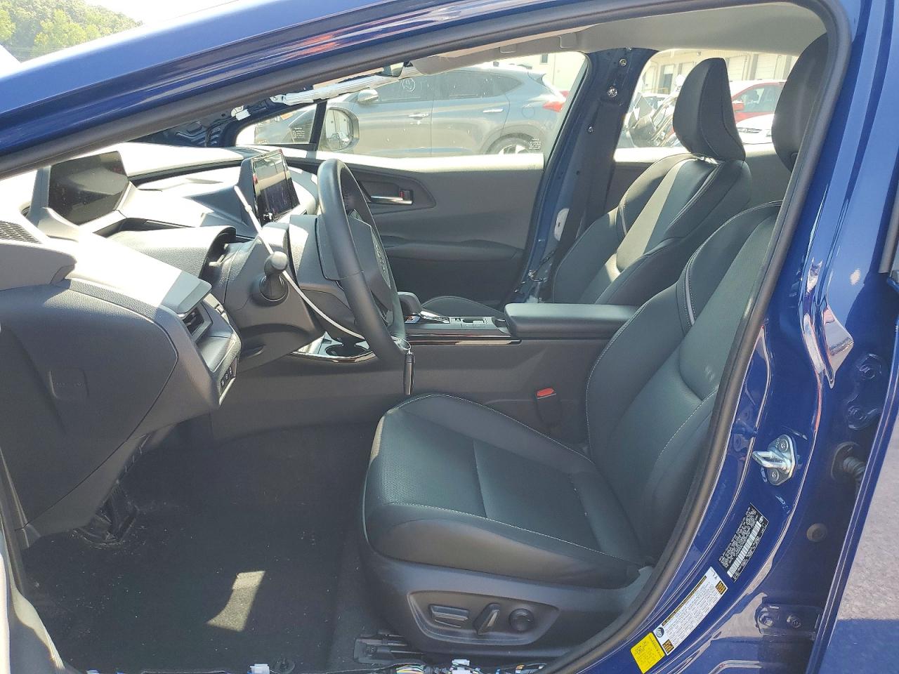 2024 TOYOTA PRIUS