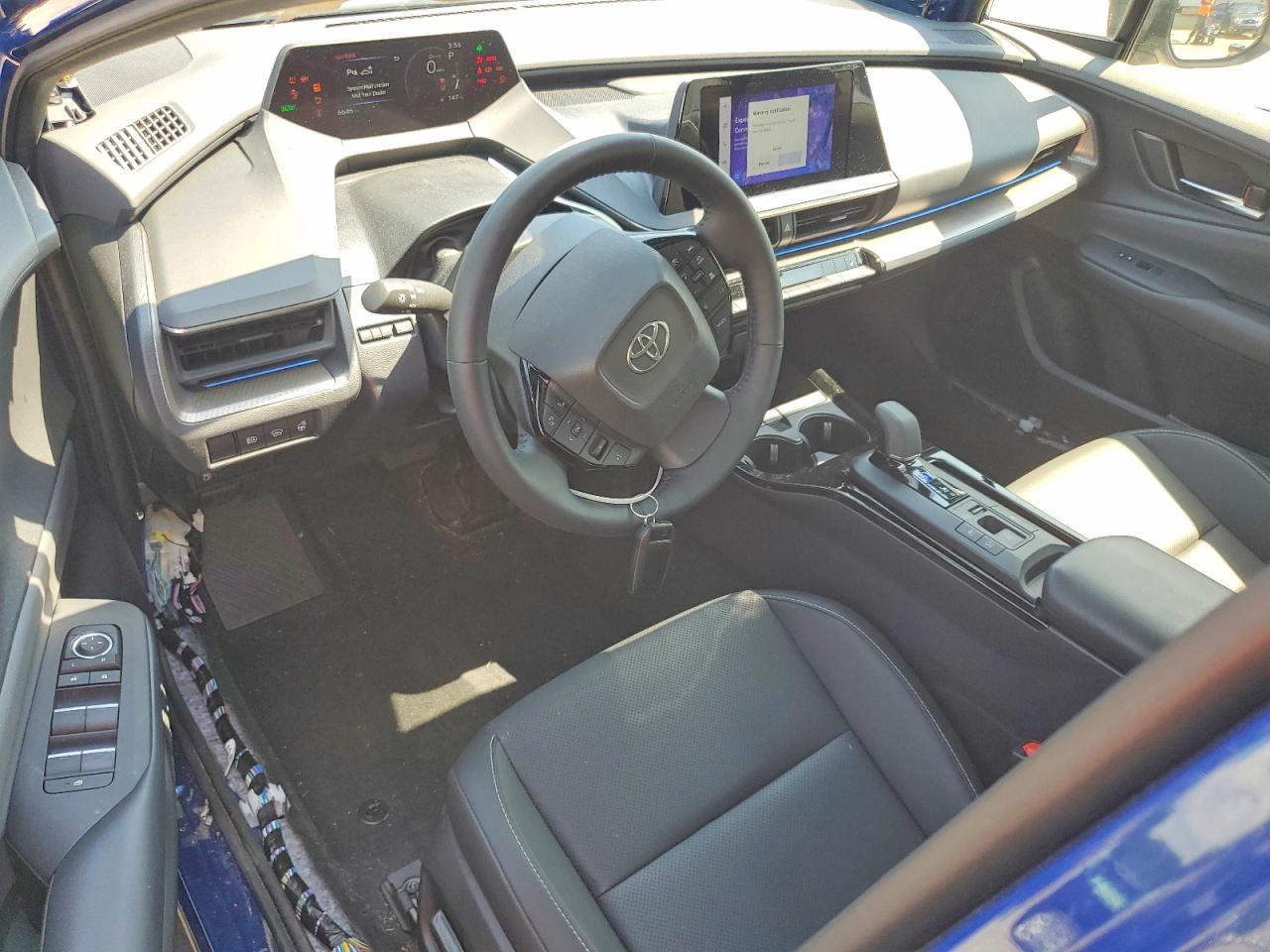 2024 TOYOTA PRIUS