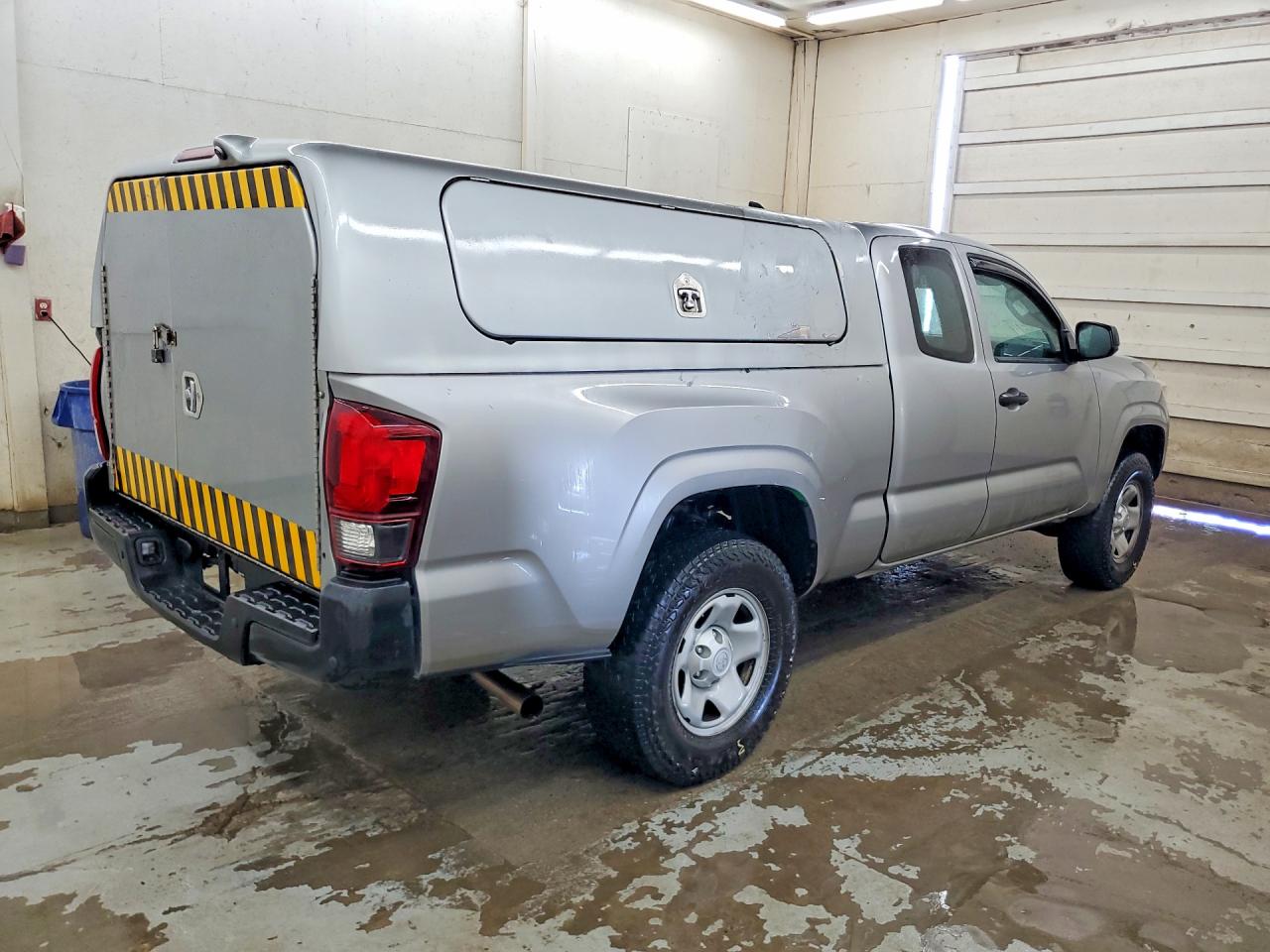 2018 TOYOTA TACOMA