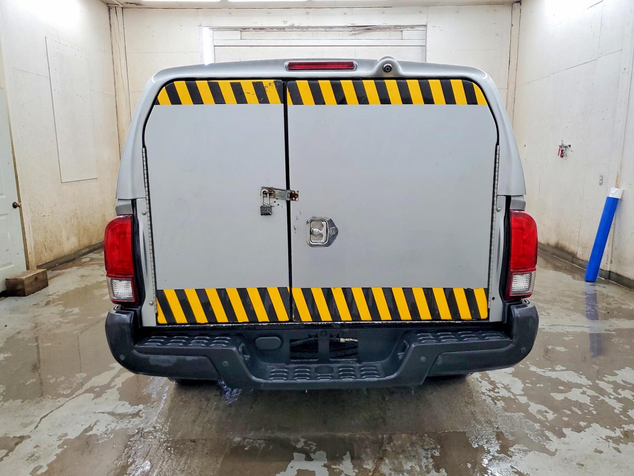 2018 TOYOTA TACOMA