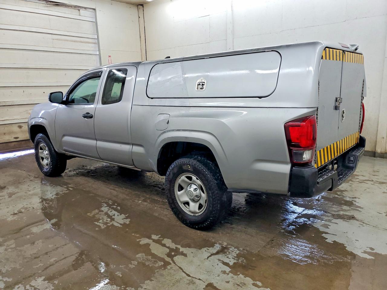 2018 TOYOTA TACOMA