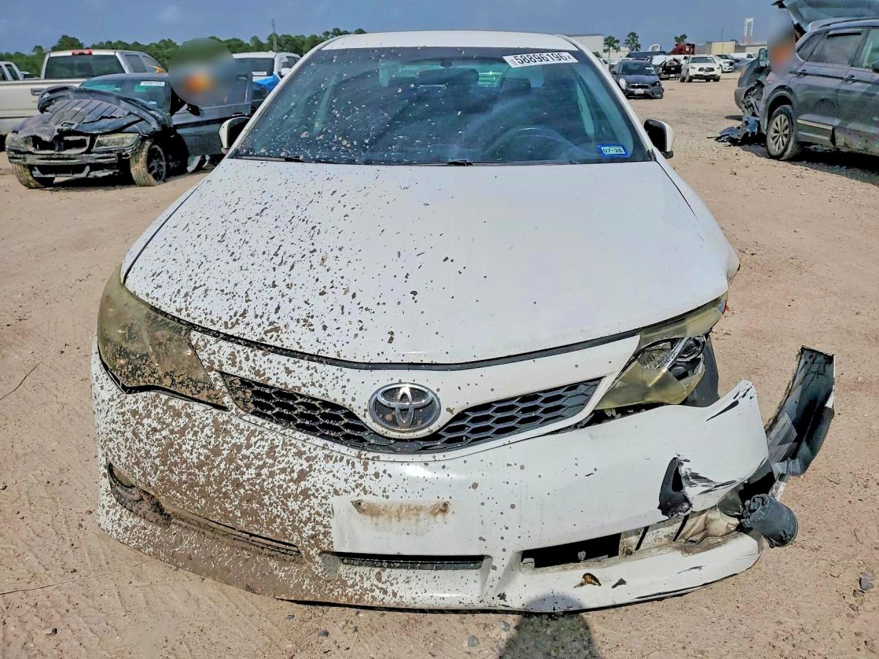 2013 TOYOTA CAMRY