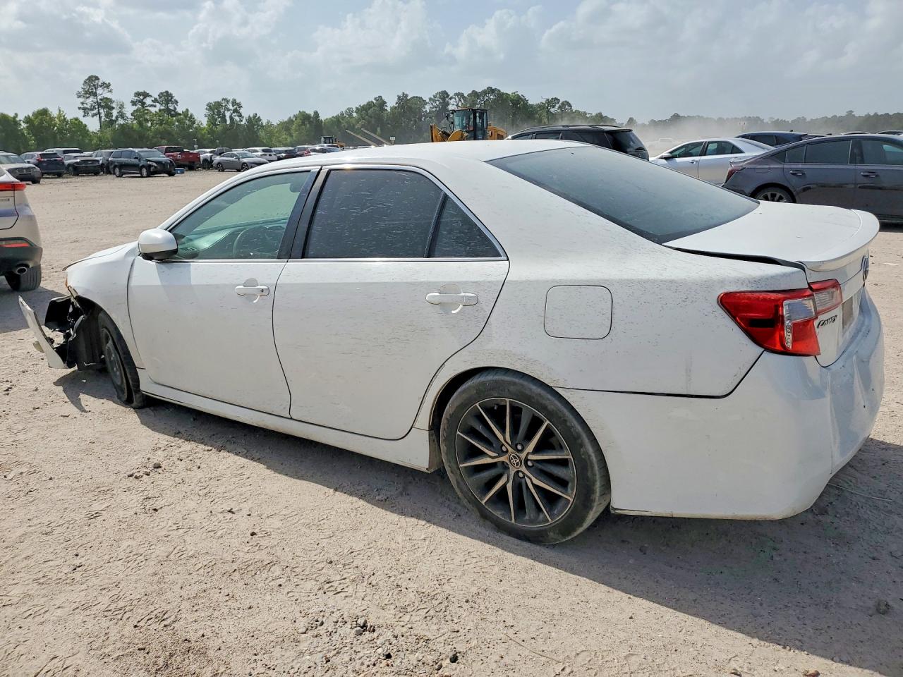 2013 TOYOTA CAMRY