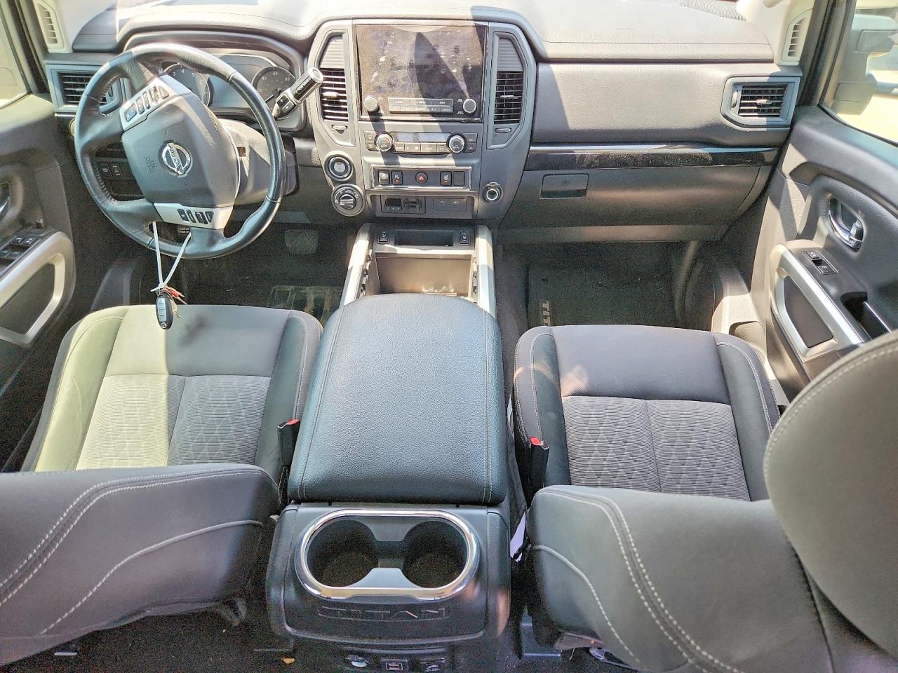 2022 NISSAN TITAN