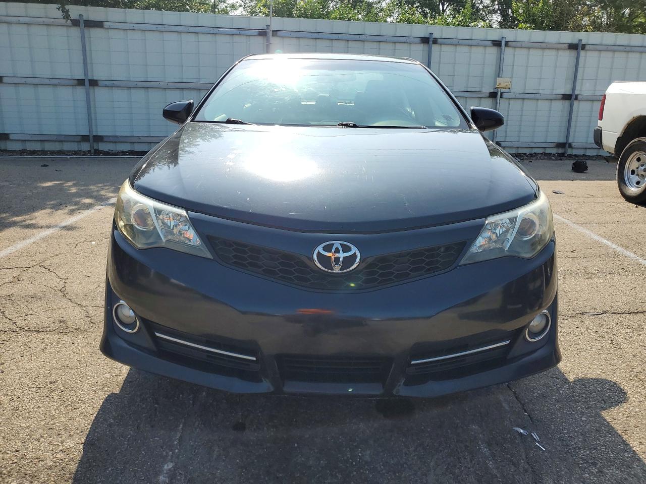 2012 TOYOTA CAMRY
