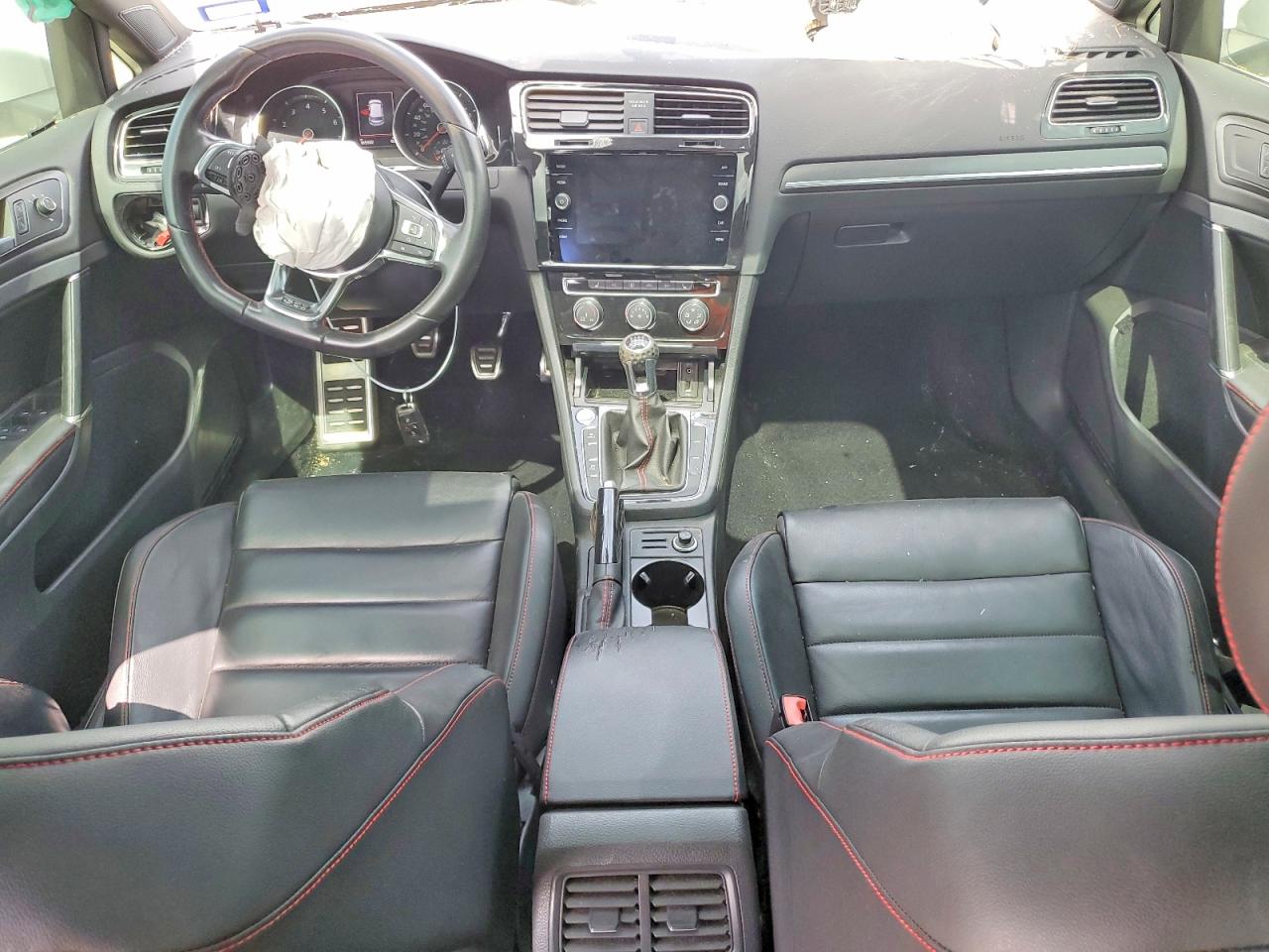 2018 VOLKSWAGEN GTI