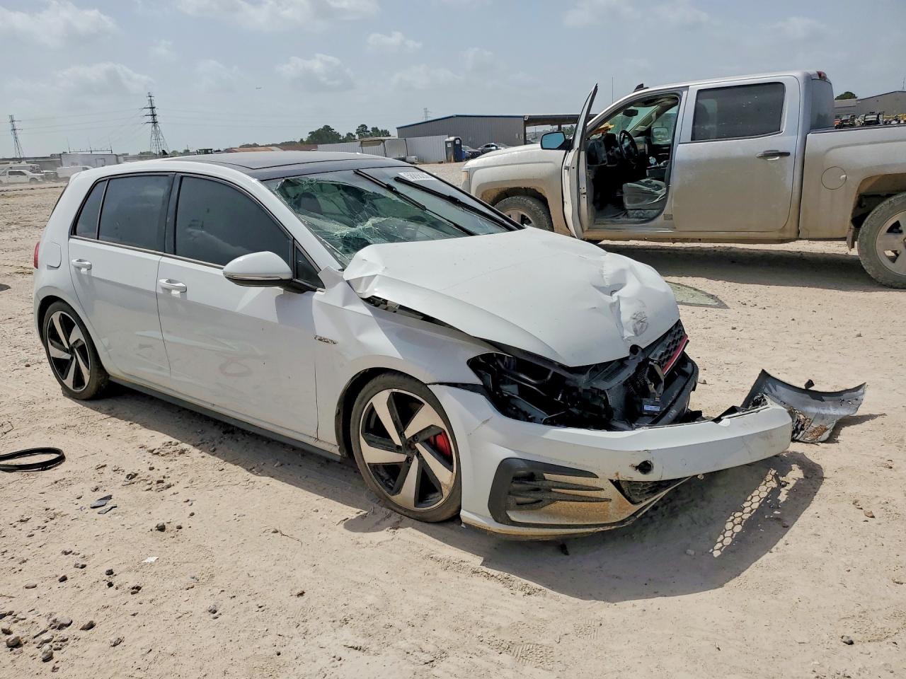 2018 VOLKSWAGEN GTI