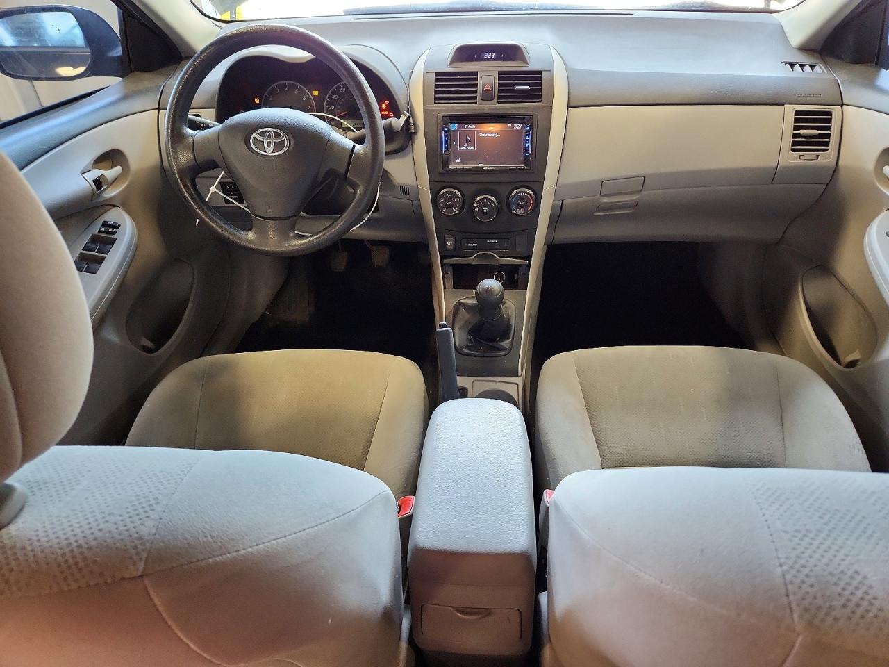 2013 TOYOTA COROLLA
