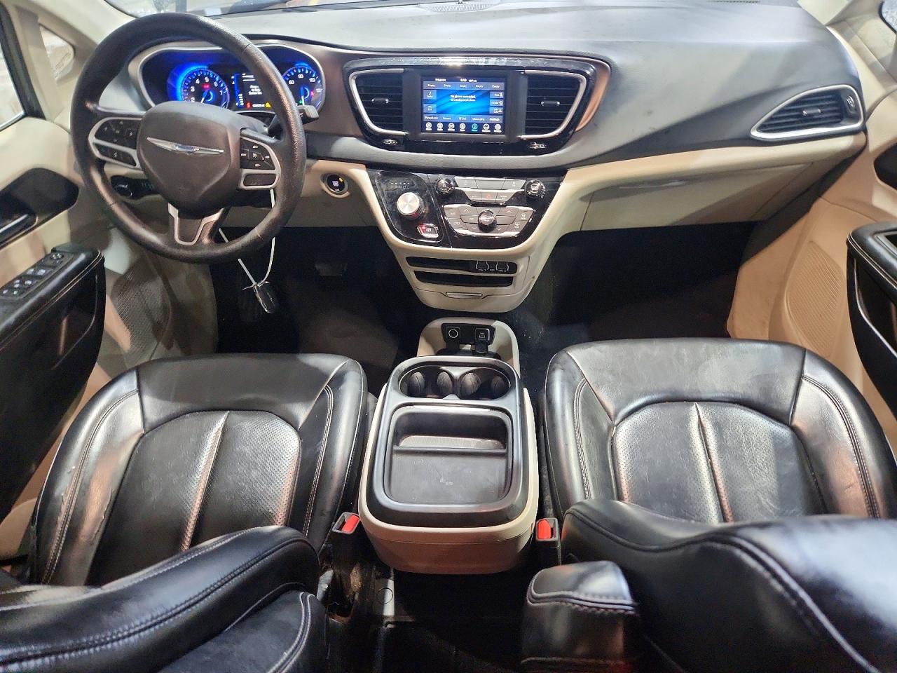 2021 CHRYSLER MINIVAN
