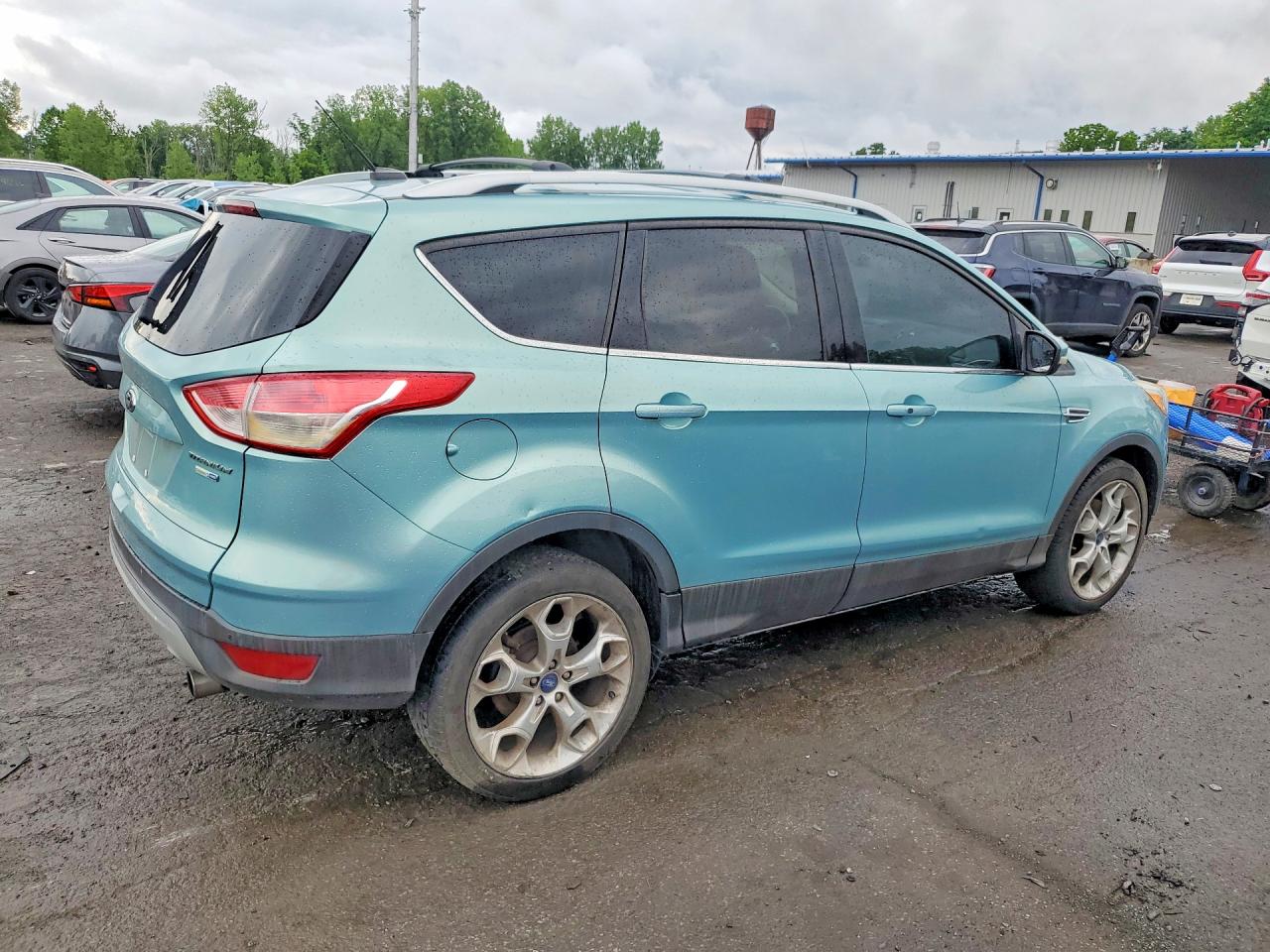 2013 FORD ESCAPE