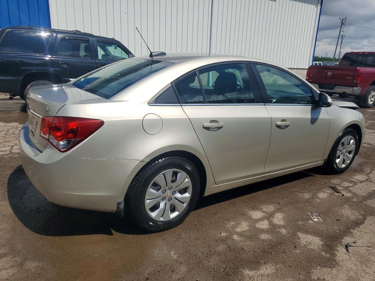 2015 CHEVROLET CRUZE
