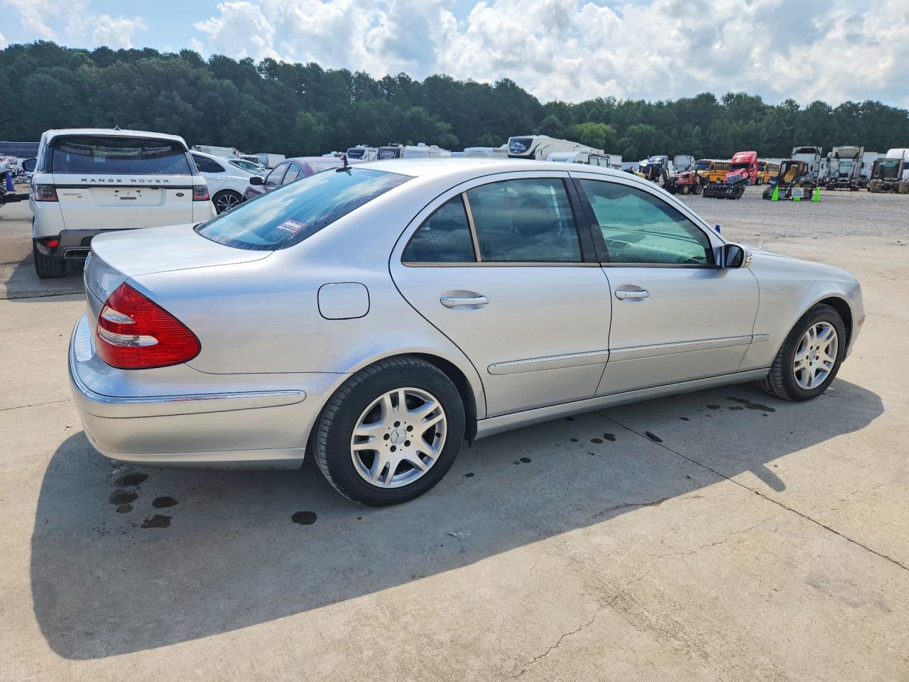 2006 MERCEDES-BENZ E-CLASS