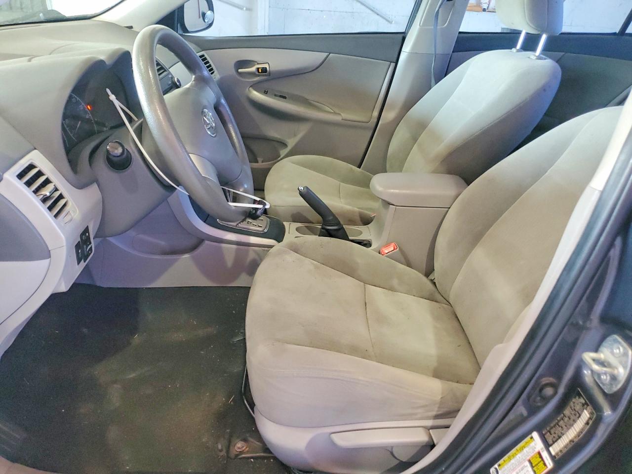 2010 TOYOTA COROLLA