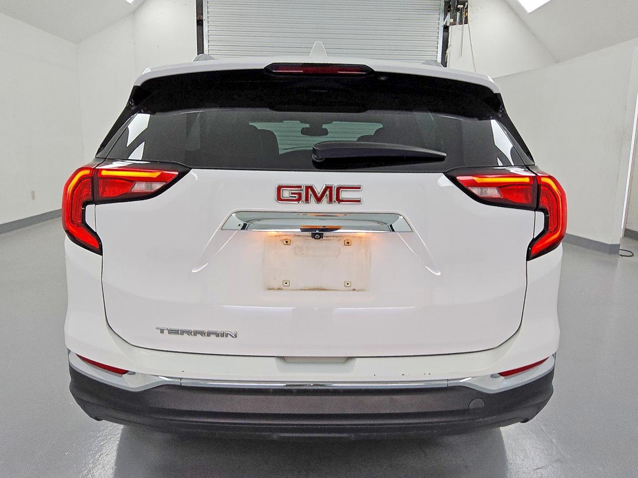 2020 GMC TERRAIN