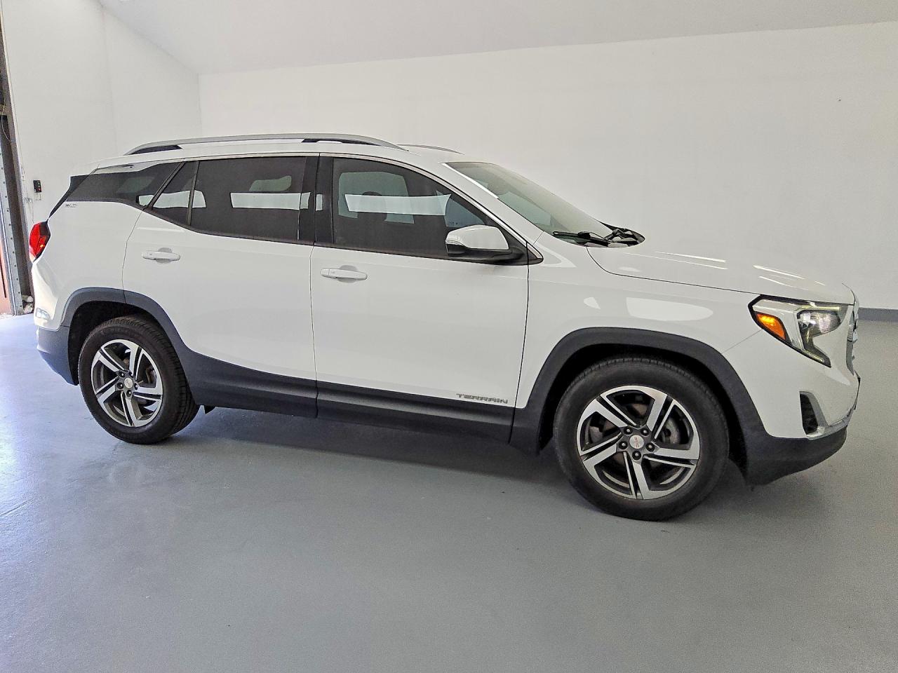 2020 GMC TERRAIN