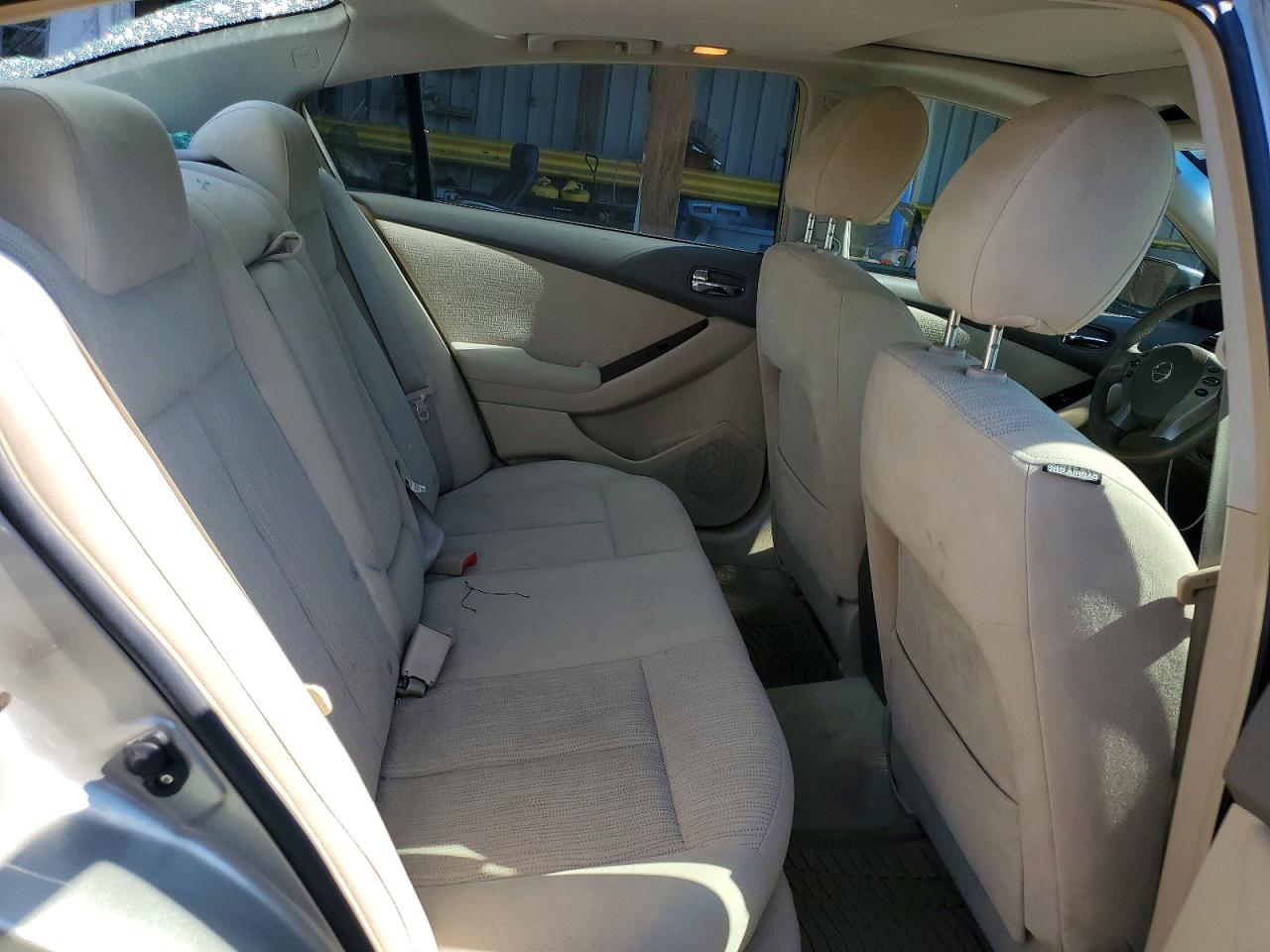2010 NISSAN ALTIMA