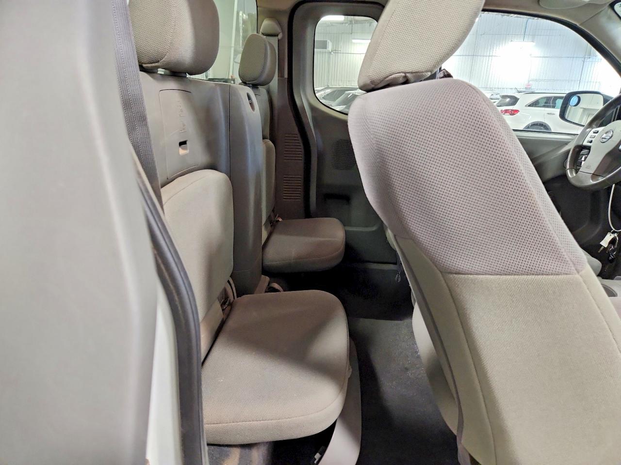 2019 NISSAN FRONTIER