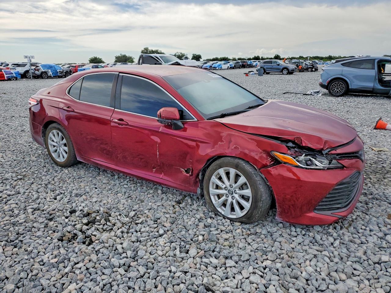 2019 TOYOTA CAMRY