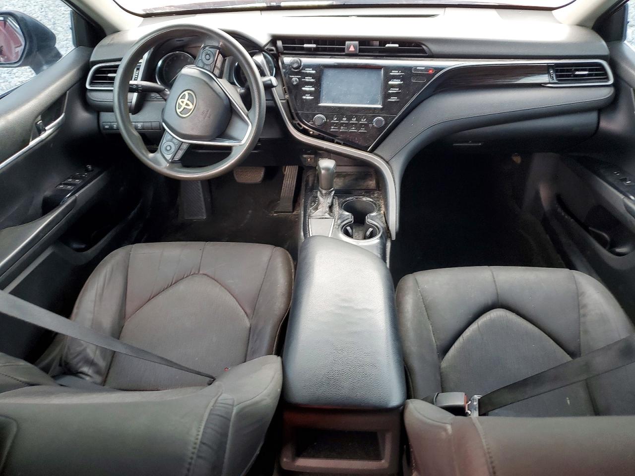 2019 TOYOTA CAMRY