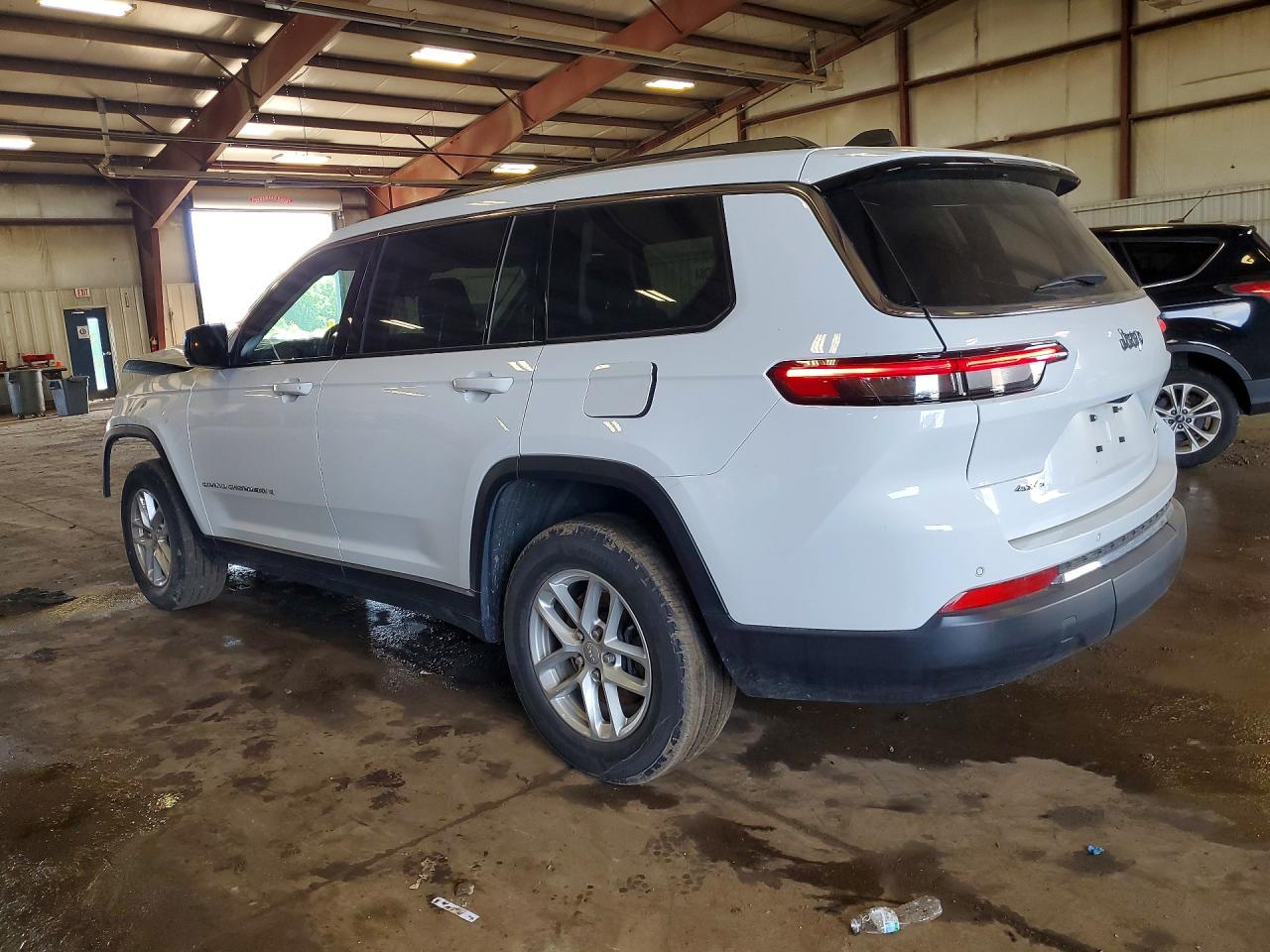 2023 JEEP CHEROKEE