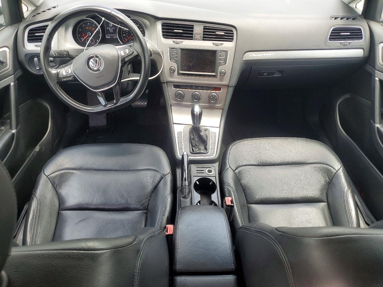 2016 VOLKSWAGEN GOLF