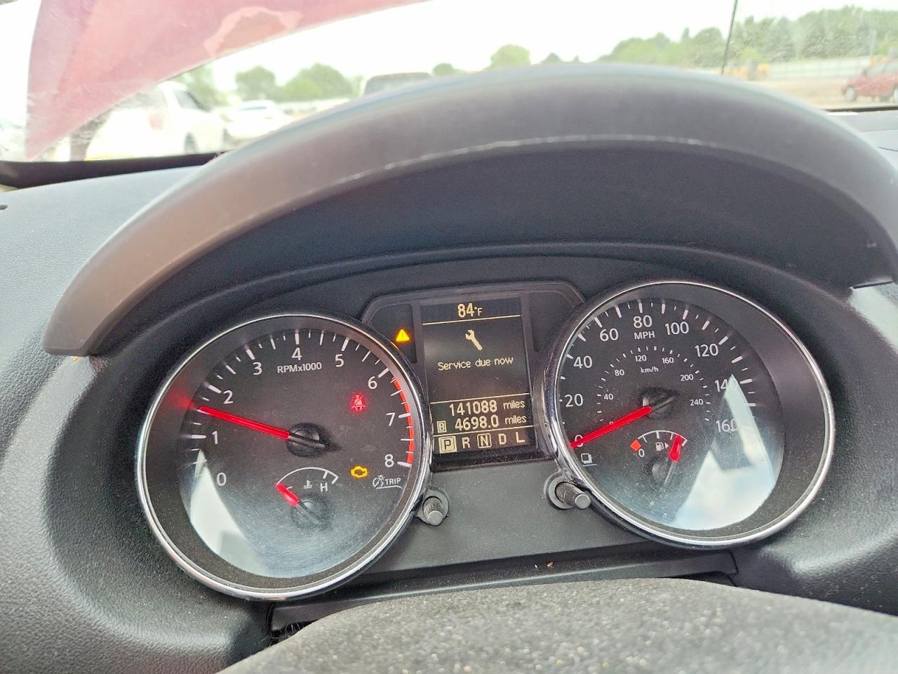 2014 NISSAN ROGUE