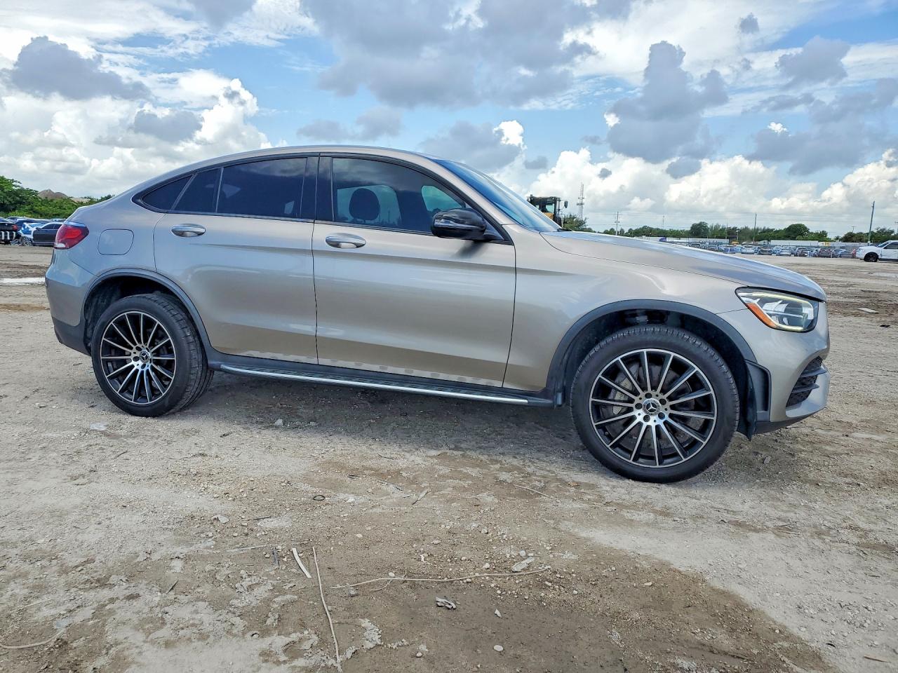 2020 MERCEDES-BENZ GLC-CLASS
