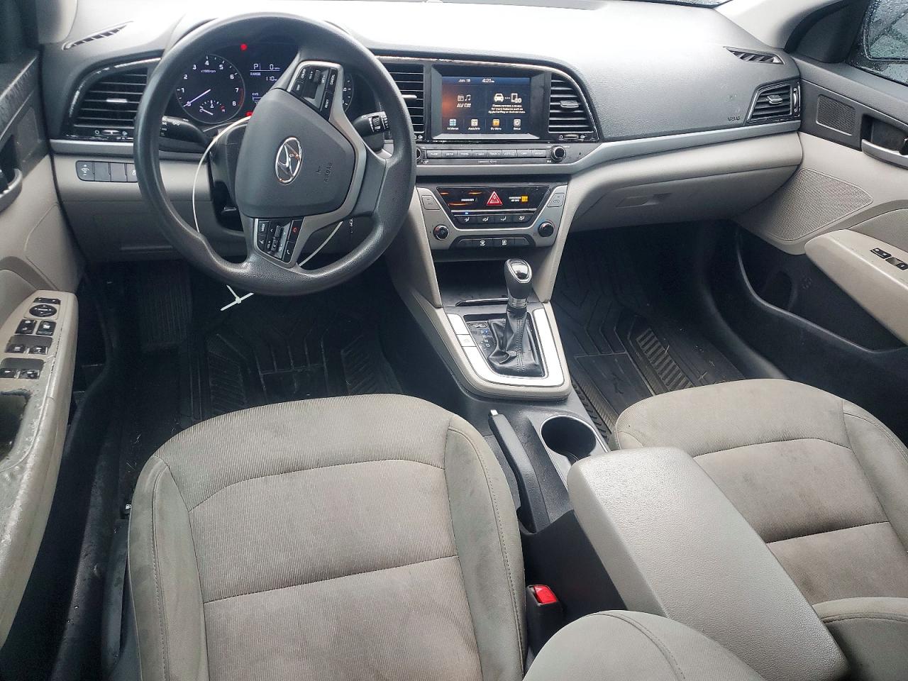 2017 HYUNDAI ELANTRA