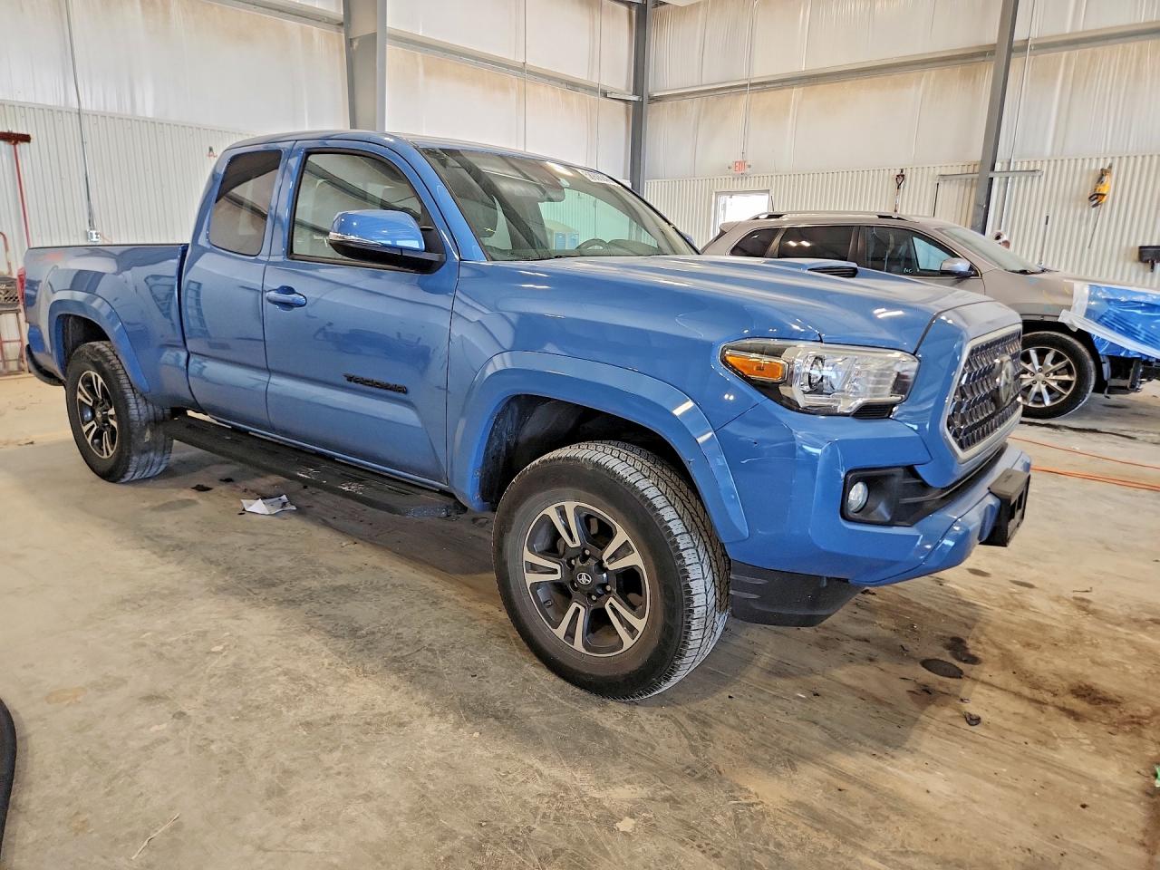 2019 TOYOTA TACOMA